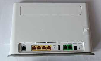 Predám GSM router Huawei HA35 + anténa - 2