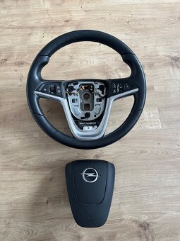 Kožený volant Opel astra J 2015 - 2