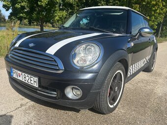 Mini Cooper R56 1.6 benzin 88kw Top Stav 2008 - 2