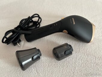 Philips 7000 Series – ručný naparovač odevov - 2