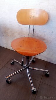 Retro stolička. - 2