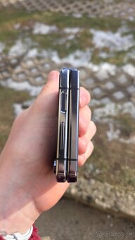 Samsung Z Flip 5 8/256 GB - 2