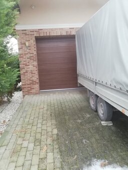 Předám brzdeny plachtovy přívěsný vozik - 2