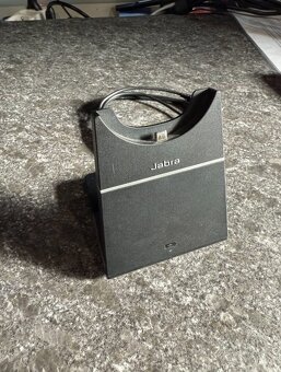 Nabíjací stojan Jabra E75 pre headsety – model DIV010 - 2