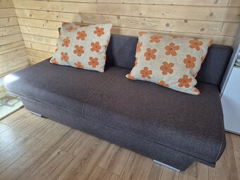 Čalúnená rozkladacia posteľ - 2