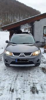Predám Mitsubishi Outlander 4 x 4 - 2
