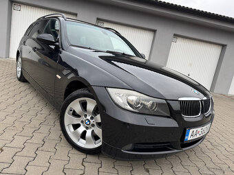 BMW Rad 3 Touring 325 xi 4x4 160KW 218PS - 2