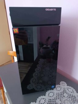 Predám Herný PC Gigabyte i7-11700,RTX3070,32GB DDR4-3200 - 2