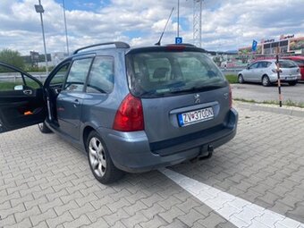 Predám Peugeot 307 combi 1.6hdi 66kw. 2007 - 2