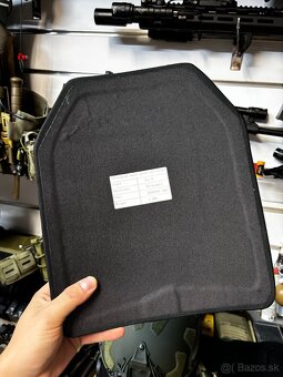 Balistické pláty 25×30 cm trieda ochrany IV (UHMWPE + Arami - 2