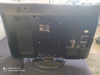 LCD TV - 2