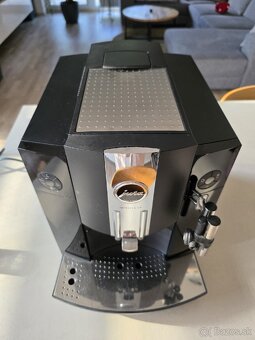 Predam JURA IMPRESSA C9 - 2