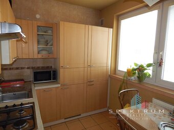 SPEKTRUM REALITY- Na PRENÁJOM 2 -izbový byt, 50 m2 s balkón - 2