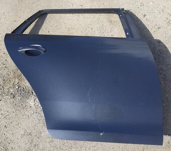 VW Golf 5 variant Golf 6 combi dvere prave zadne 1k9 - 2