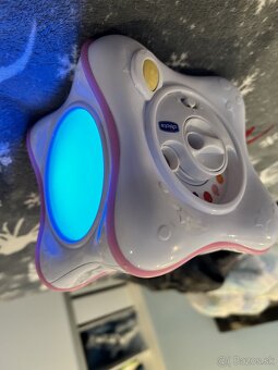 Svietiaci a hrací projektor - 2