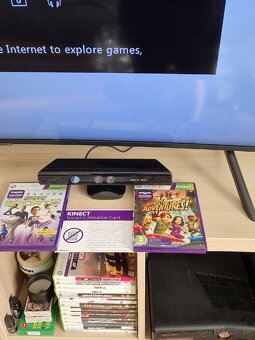 Xbox 360 kinect + 2 kinect hry Kinect Adventures a Sports - 2