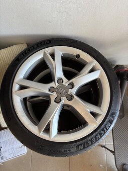 Originál AUDI elektróny + letné pneumatiky Michelin 255/40 - 2