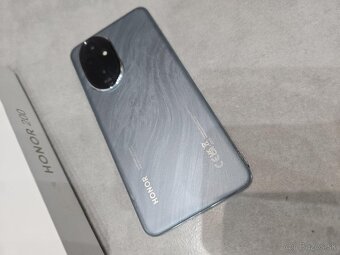 Honor 20012+12gb ram 512gb - 2