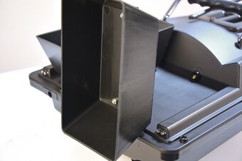 Zavážacia loďka LuckySmart. - 2