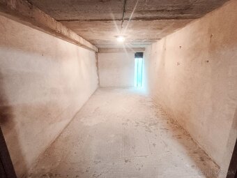 Prenájom garáže – Macharova / Pifflova, Bratislava-Petržalka - 2