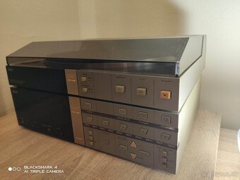 Gramofon AKAI AP-M3 - 2