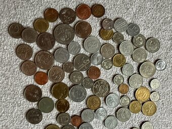 Predávam rôzne staré mince z viacerých krajín sveta - 2