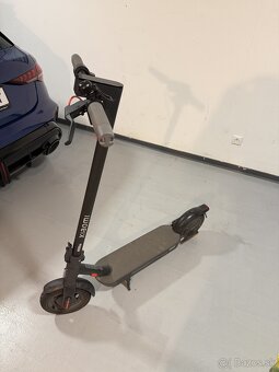 Elektrická kolobežka Xiaomi Electric Scooter - 2