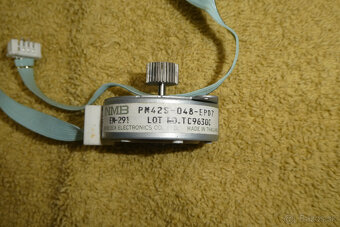 krokový motor Minebea EM-291 - 2