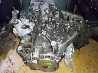 Hyundai Santa Fe 2.2 prevodovka - 2