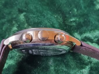 Náramkové hodinky,chronograf senátor. - 2