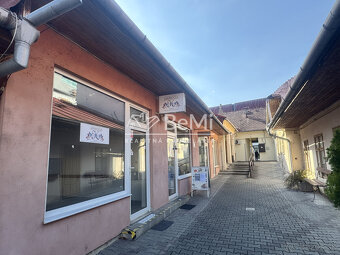 NA PRENÁJOM –  obchodné priestory 24m2, Nitra – centrum - 2