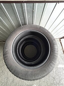 Letné pneu Continental 215/55 r17 - 2