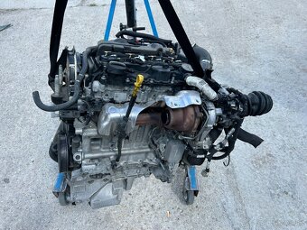 -----FORD FOCUS lV, TURNIER, CONNECT 1.5 ECO BLUE----- - 2