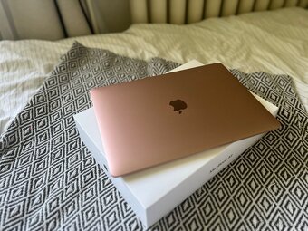 Apple MacBook Air M1 8GB 256GB 13-palcový Rose Gold - 2
