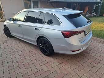 Škoda Octavia Combi 4 Premium DSG - 2