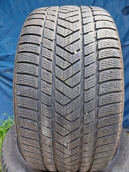 Ponúkam 2 zimné pneumatiky Pirelli Scorpion 305/40 R20 - 2