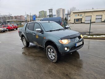 Mitshubishi L200 - 2