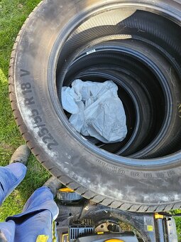 Letne pneu 225/55 R18 - 2