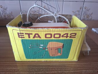 Retro rucny elektrický šľahač ETA ručný mixér - 2