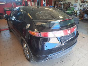 Náhradní díly Honda Civic 8G 1.8 MT - 2
