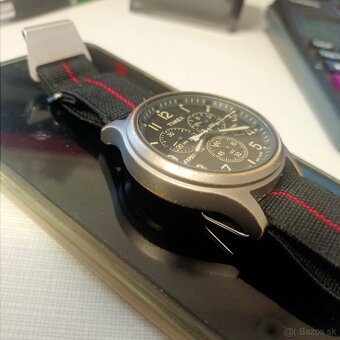 Predám Timex Expedition Scout chrono TW4B04100 - 2