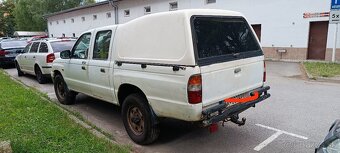 Predám mazda B2500 - 2