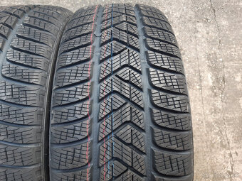 235/55 R19 - nové zimné Pirelli - 2