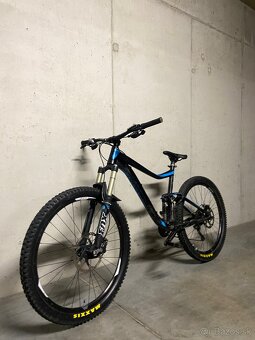 Giant Trance - 2