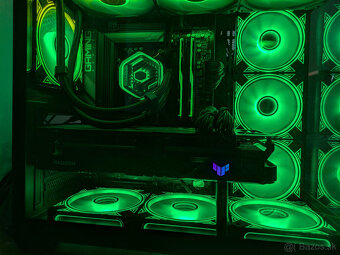 Predám ASUS TUF Gaming RX 6800 XT 16GB - 2