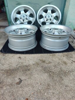 Alu disky 5x114,3 R16 8J ET25, platí do zmazania - 2