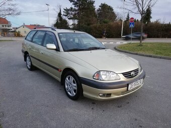 Toyota Avensis T22 KOUPÍM - 2