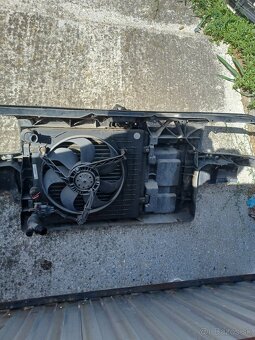 Predám stenu chladičov golf4 1.4 - 2