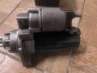 Diely do VW Touraeg 2,5 TD - 2