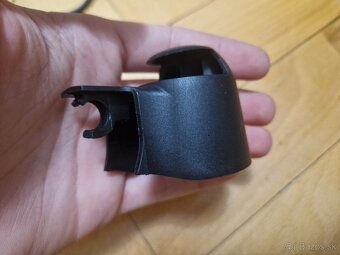 Kryt zadného ostrekovača - 2